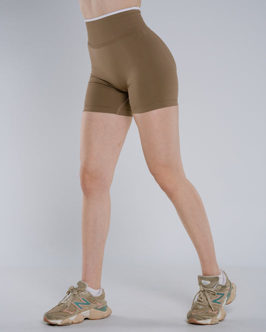 Elevate Šorts