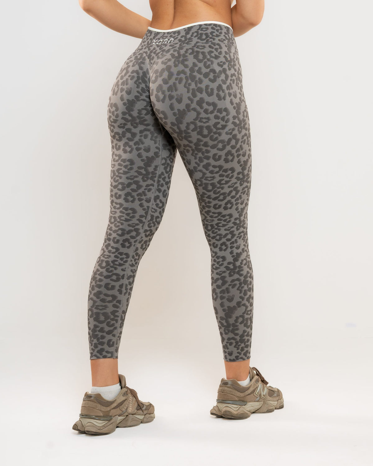 Impulse helanke Shadow Theory - leopard print, zadnja strana